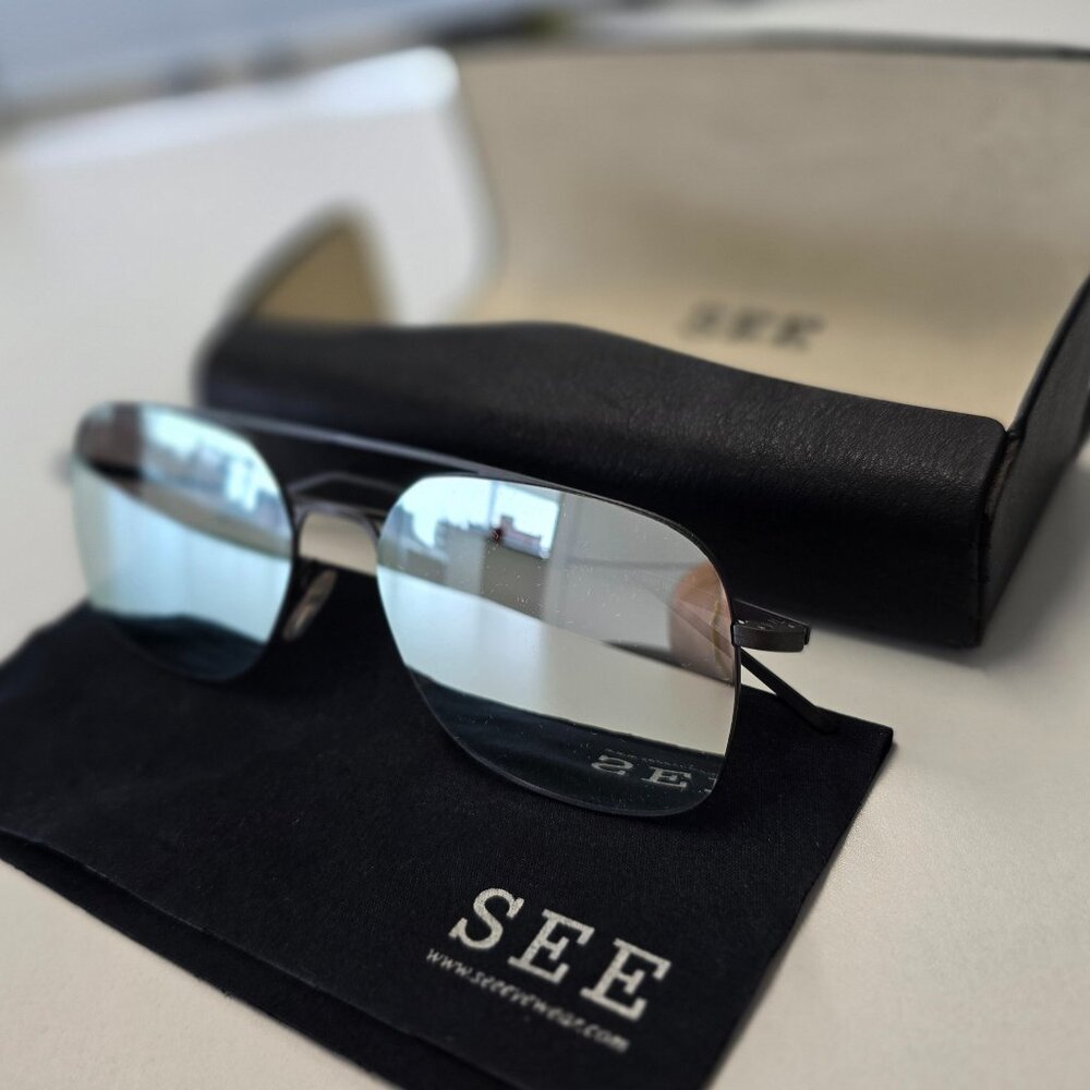 SEE mirrored sunglasses